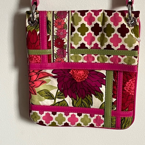 VTG Vera Bradley Hello Dahlia Flip Hipster Long Strap Crossbody EUC - Picture 11 of 11